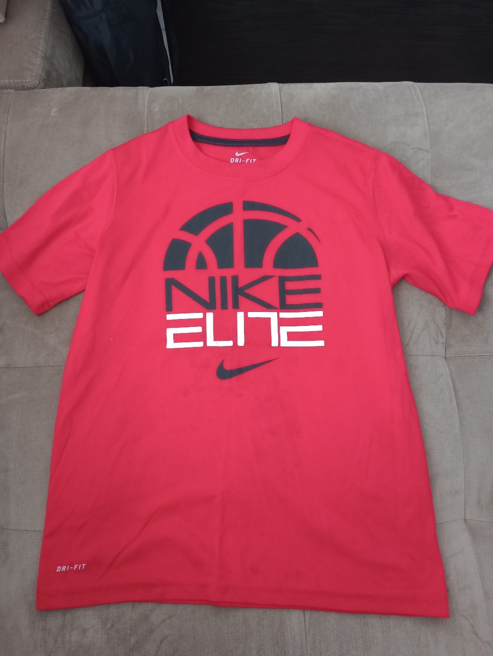 Kids Size - Red Nike Elite Dri-fit Shirt W/Black And White Graphic